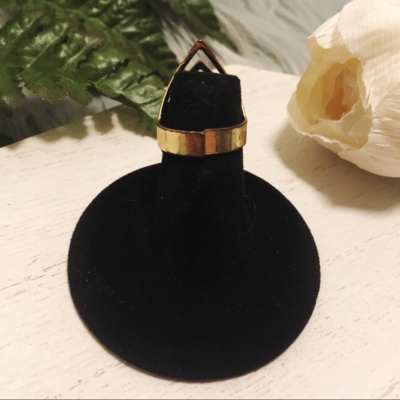 TOPSHOP Diamond Ring - Picture 2 of 2